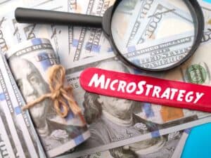 MicroStrategy Shareholders: Stock & Earnings Update