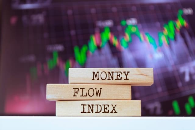 مؤشر مراقب السيولة MFI | كيف تكتشف دخول الحيتان في السوق؟